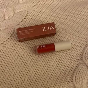Ilia Balmy Gloss tinted lip oil in Saint